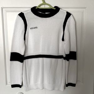 White & Black Contrast Knit Sweater - Women's